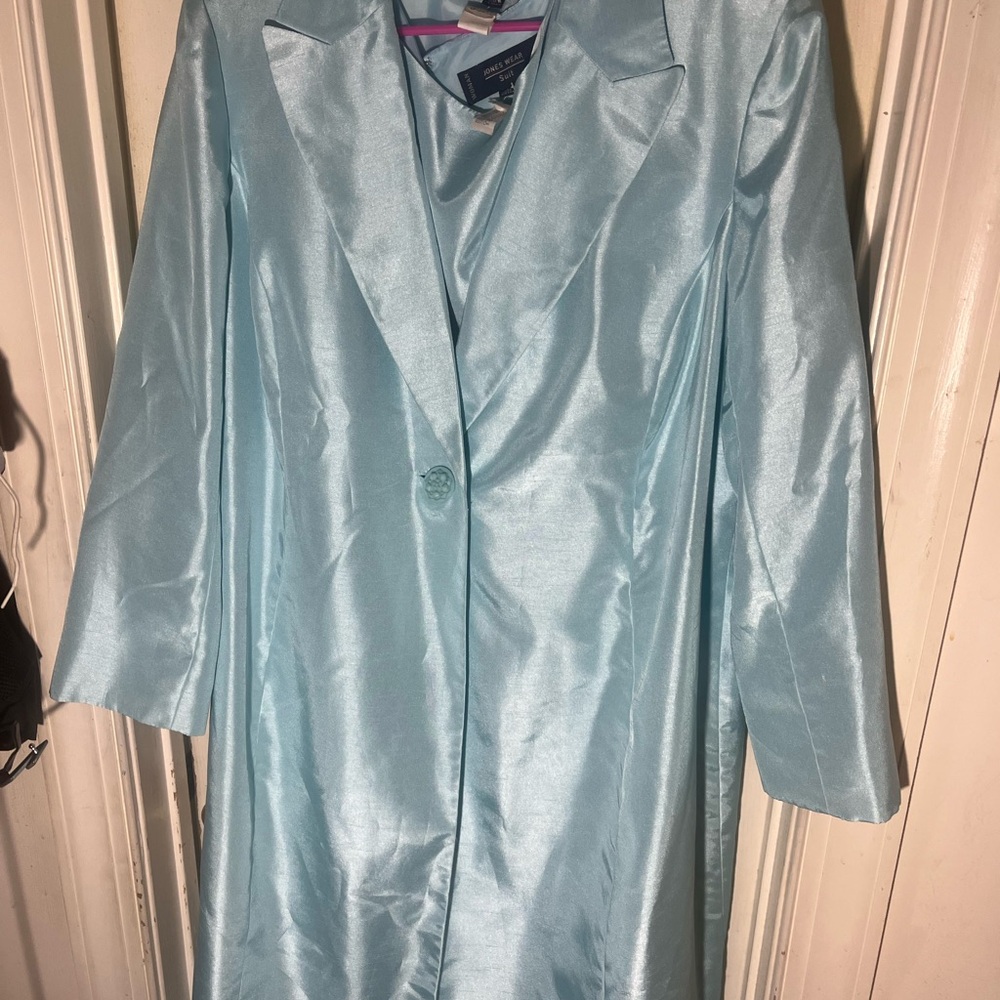 Jones wear suit size 18 great condition